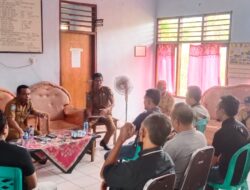 Rawat Kondusifitas Kamtibmas, Kapolsek Ambalawi Diskusi Bersama Warga pada Jum’at Curhat