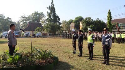 Kapolres Bima Kota Pimpin Apel Gelar Pasukan Ops Zebra Rinjani 2023