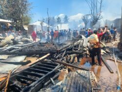 Delapan Rumah di Lambu Hangus Terbakar, Kerugian Capai 2 Miliar