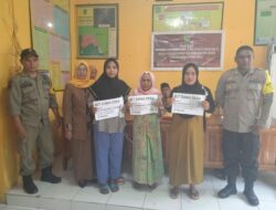 Personel Polsek Belo Laksanakan Pengamanan Penyaluran BLT-DD di Desa Soki