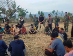 Personil Gabungan Polres Bima dan Brimob Bima Berhasil Islahkan Pertikaian Antar Warga di Desa Tangga Baru