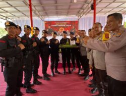 Polres Bima Kota Mempersembahkan Tumpeng dalam Perayaan Hari Jadi ke-78 Brimob Polri