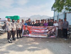 Kasat Binmas Polres Bima Kota Bersama Personel Binmas Lakukan Jum’at Curhat dan Silaturahmi dengan Komunitas Buruh Pelabuhan Laut Bima