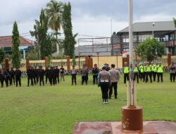 Personil Polres Bima Kota Amankan Kampanye Capres Paslon Nomor. 3 di Resto Arema Beegining