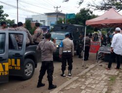 Polsek Woha Laksanakan Apel dan Patroli Dialogis Gabungan, Ajak Masyarakat Pererat silaturahmi Antara Sesama