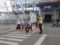 Personil Polres Bima Kota Lakukan Kegiatan Rawan Pagi untuk Antisipasi Kemacetan