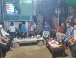 Sambang Warga Bertajuk Silaturahmi, Kapolsek Woha Bincang Kamtibmas Bersama Warga Desa Talabiu