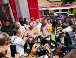 Kapolda NTB Irjen Pol Drs. R. Umar Faroq SH. M.Hum., Hadiri  Penyerahan dan Pemusnahan Senpi Rakitan Dari Warga  Desa Renda dan Desa Cenggu