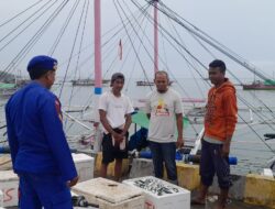 Patroli Rutin Sat Polairud Polres Bima Kota di Pelabuhan Sahbandar Sape untuk Menjaga Kamtibmas dan Keselamatan Masyarakat