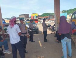 Patroli Dialogis Menjelang Pemilu,  Polsek Woha Imbau Tidak Mudah Percaya Informasi Hoax