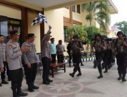 Tradisi Pembaretan Dilepas Kapolres Bima Kota, Bintara Baru Ikut Tradisi Pembaretan