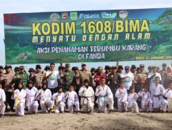 Kapolres Bima Kota Hadiri Aksi Transplantasi Terumbu Karang dan Pembersihan Pantai di Oi Fanda