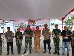 Kapolres Bima AKBP Eko Sutomo SIK., MIK., Menghadiri Penanaman Pohon Magrove di Pantai Amahami Kota Bima