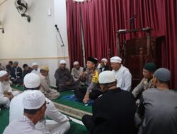 Kapolres Bima Kota Lakukan Kegiatan Jum’at Curhat di Masjid Uswatun Hasanah