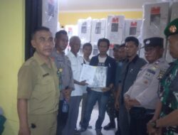 Sinergitas Tiga Pilar, Polsek Monta Laksanakan Pengamanan Logistik Pemilu di Kantor Kecamatan Monta