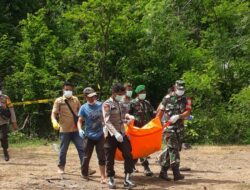 Respon Polsek Lambu Polres Bima Kota Efakuasi Mayat di Gunung