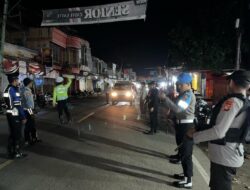 Jamin Kamseltibcar, Personel Pos PAM Operasi Ketupat Rinjani Laksanakan Pengaturan Arus Lalulintas