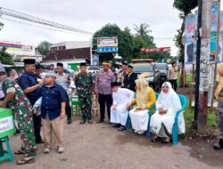 Polsek Bolo dan Personel Operasi Ketupat Rinjani 2024 Amankan Ibadah Sholat Idul Fitri 1 Syawal 1445 H