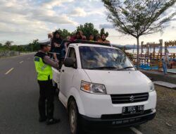 Mobil Bak Terbuka Dilarang Mengakut Penumpang ini Imbauan Kapolres Bima AKBP Eko Sutomo S.I.K., M.I.K