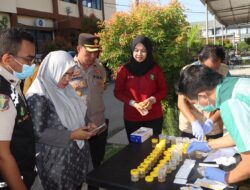 Pastikan Seluruh Personil Bebas dari Narkoba, Polres Bima Kota Mendadak Tes Urine