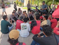 Potret Humanisnya Polres Bima Kota Hadapi Massa Aksi, Datangi Mako Polres Bima Kota