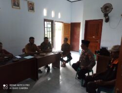 Polsek Lambu Gelar Jumat Curhat, Dengarkan Keluh Kesah Masyarakat