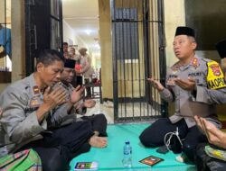 Tingkatkan Iman dan Taqwa Para Tahanan, Kapolres Bima AKBP Eko Sutomo S.I.K.,M.I.K., Pimpin Tauziah dan Yasinan