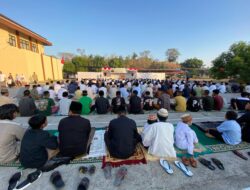Kapolres Bima Kota AKBP Yudha Pranata S.I.K., S.H. Laksanakan Sholat Idul Adha 1445 H/2024 M Bersama Masyarakat