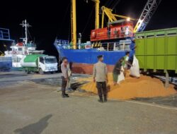 Polsek Kawasan Pelabuhan Laut Bima Laksanakan Patroli Rutin di Areal Dermaga Pelabuhan Laut Bima