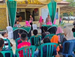 Kendarai Sepeda Motor Kapolres Bima AKBP Eko Sutomo S.I.K., M.I.K., dan Ketua Bhayangkari Cabang Bima Kunjungi Polsek Sanggar
