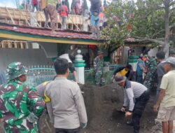 Sinegritas TNI-POLRI dan Masyarakat Polsek Monta Gotong Royong Pengecoran Masjid Baiturrahman di Desa Sakuru