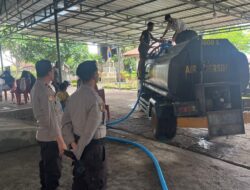 Baksos Sat Samapta Polres Bima Suplai Air Bersih di Gereja Paroki St.Yohanes Maria Vanney