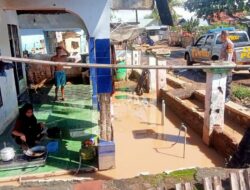 Pasca Banjir di Desa Ngembe Polsek Bolo Laksanakan Patroli dan Monitoring