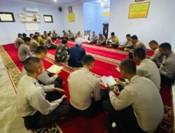 Bimbingan Religius Dalam Pelaksanaan Tugas, Waka Polres Bima Pimpin Binrohtal di Masjid At-taubah