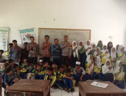 Mencegah Pelajar Terpapar Bahaya Laten Narkoba, Bhabinkamtibmas Polsek Soromandi Sosialisasi di SMPN I Soromandi