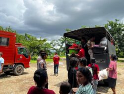 Sat Samapta Polres Bima Laksanakan Pengawalan Warga Sumba dari Pengungsian Ke Tempat Tinggalnya.