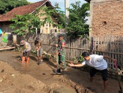 Sinergitas Tiga Pilar, Polsubsektor Palibelo Gotong Royong Pasca Banjir