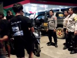 Patroli KRYD dan Dialogis Malam Hari Polsek Bolo Pastikan  Masyarakat Dapat Beristirahat Dengan Nyaman