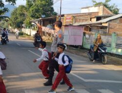Polsek Lambu Laksanakan Rawan Pagi di SDN 02 Sumi Lambu