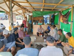 Sat Binmas Polres Bima Kota Laksanakan Jum’at Curhat di Kawasan Pelabuhan Laut Bima