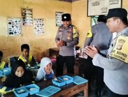 Polsek Madapangga Kawal Pendistribusian Makan Bergizi Gratis Bagi Ribuan Pelajar di Wilayah Kecamatan Madapangga