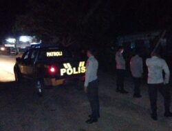 Wujud Pelayanan Prima, Personel Polsek Parado Lakukan pengamanan Sholat Taraweh