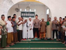 Usai Sholat Jum,at Kapolsek Madapangga Gelar Pertemuan Kamtibmas Bersama Tokoh Agama