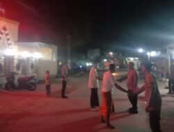 Wujudkan Sitkamtibmas Kondusif di Bulan Ramadhan Polsek Madapangga Laksanakan Patroli Pengamanan Sholat Taraweh