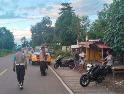 Menjamin Kenyamanan Masyarakat Yang Berburu Takjil Berbuka Puasa, Polsek Madapangga Laksanakan Patroli Ngabuburit