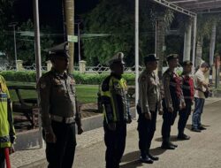 Unit Kecil Lengkap, Polres Bima Melaksanakan Patroli dan Pengamanan Sholat Taraweh dan Pengaturan Arus Lalulintas