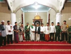 Polsek Woha Bersama Forkopimcam Menggelar Sholat Taraweh Keliling dan Safari Ramadhan di Desa Naru