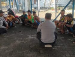Polsek Kawasan Pelabuhan Laut Bima Laksanakan Giat Jumat Curhat dengan Buruh Pelabuhan