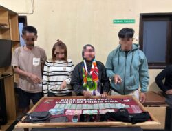 Diduga  Edarkan Obat Terlarang Jenis Tramadol, 4 Terduga Pelaku 2 Diantaranya Wanita Berhasil Diamankan Satresnarkoba Polres Bima