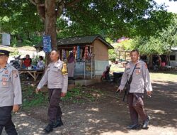 Personel Polsek Asakota Laksanakan Pengamanan di Objek Wisata Pantai Kolo